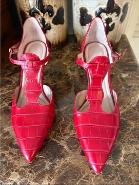 Preston & York Red Croc-Embossed Pointed T-Strap Heels
